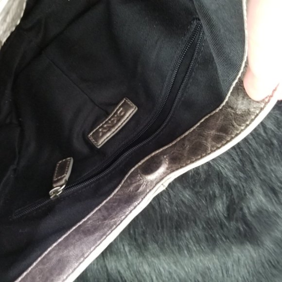 DKNY Silver Purse - Picture 4 of 4